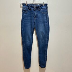 Classic High Rise Denim Jeans for Women